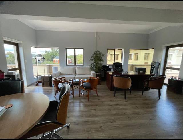 241M² OFFICE TO LET IN RIVONIA